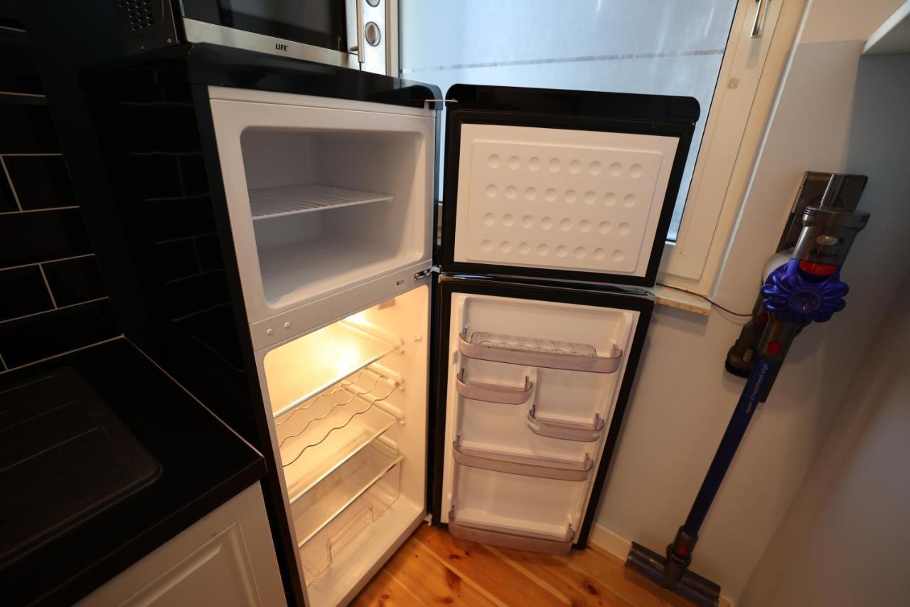 Appartement Moewenkoje - Zentral Mit Privatparkplatz à Bremerhaven Extérieur photo